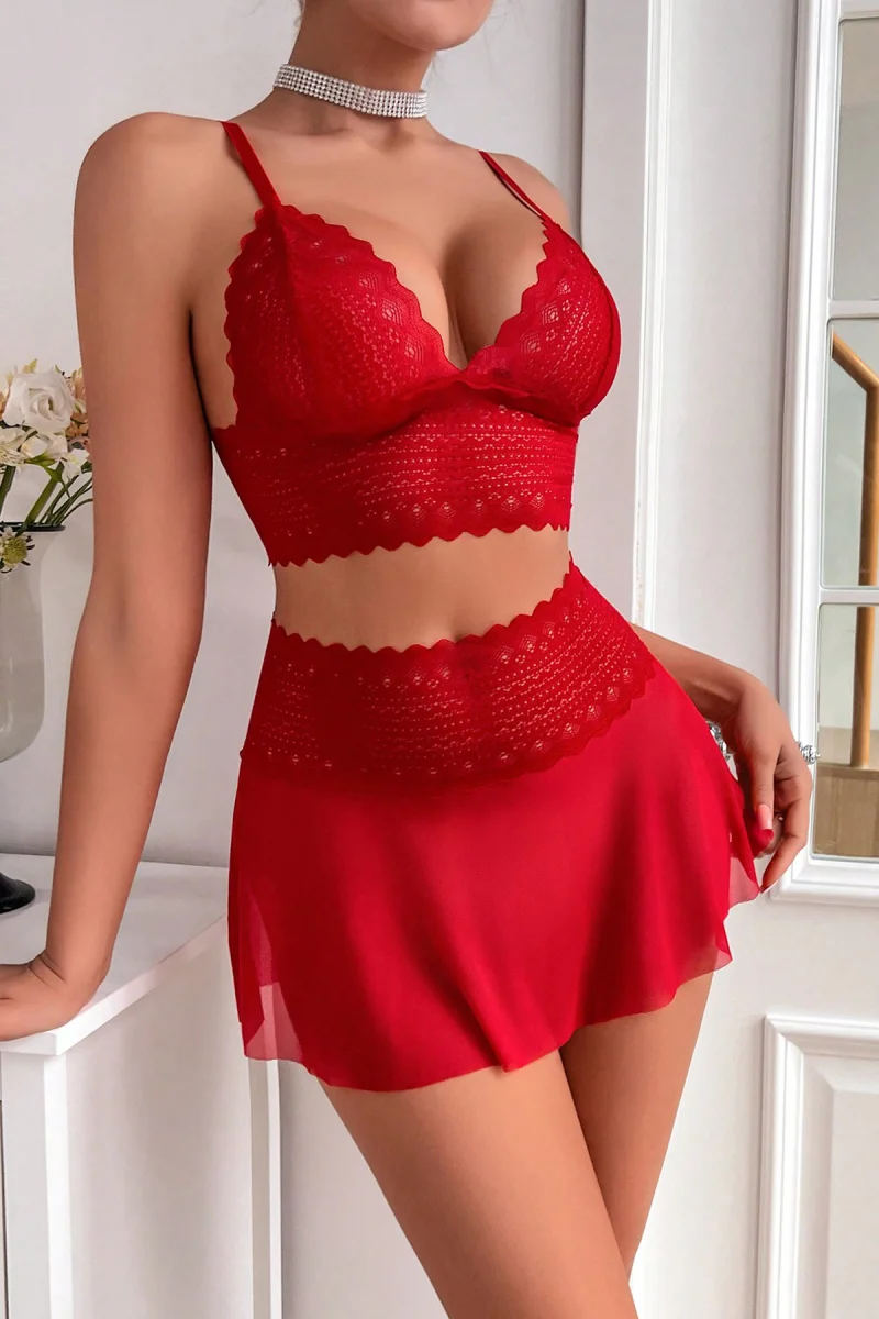 Kadın Kırmızı Dantel Ve Tül Detaylı Etekli Şık Gecelik Takımı