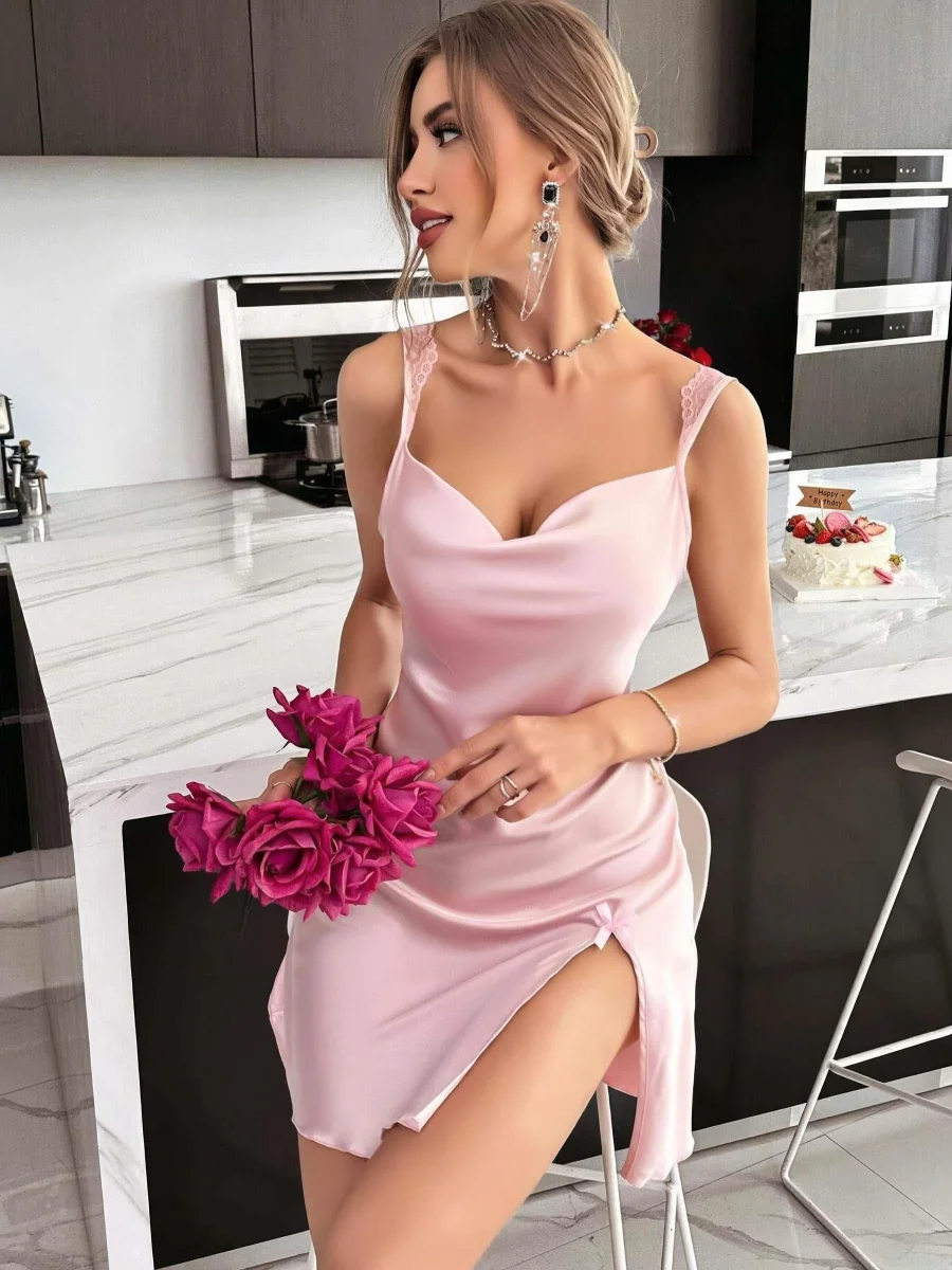 Kadın Saten Askılı Dantel Detaylı Gecelik - Pudra Pembe 2224