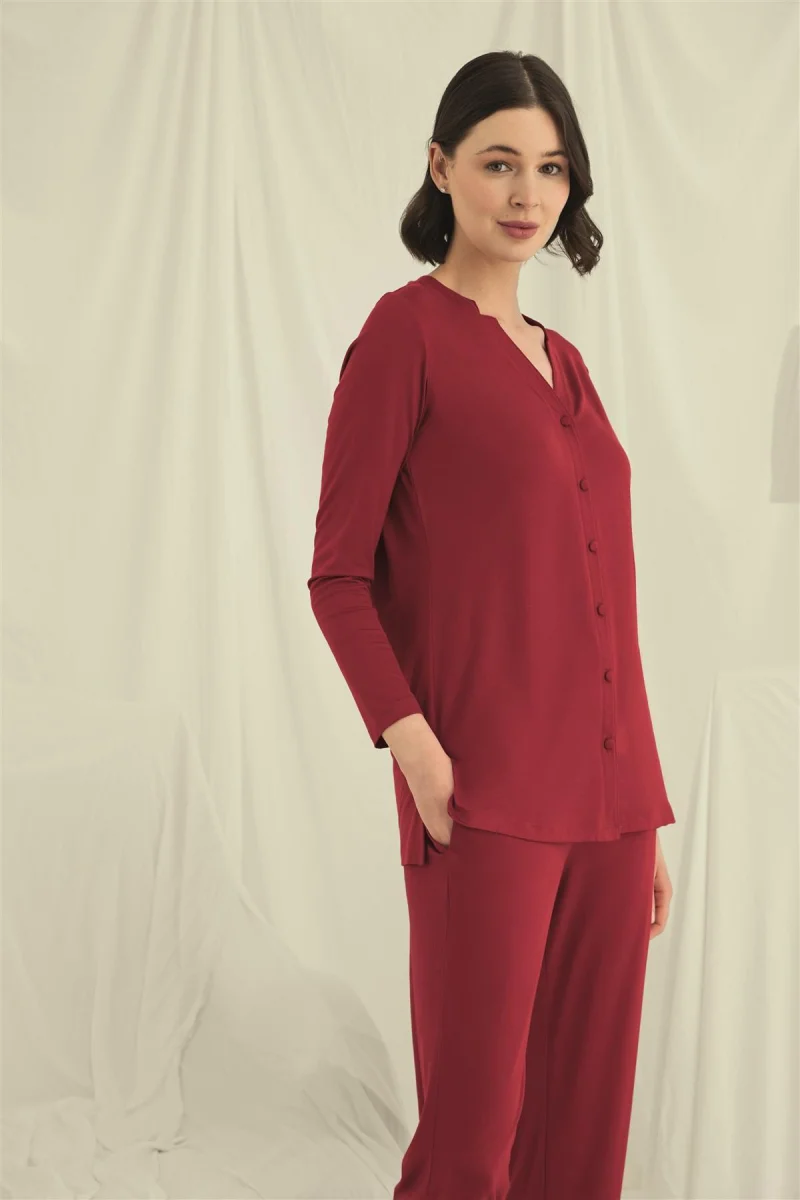 Uzun Kollu Düğmeli V Yaka Pijama Takımı