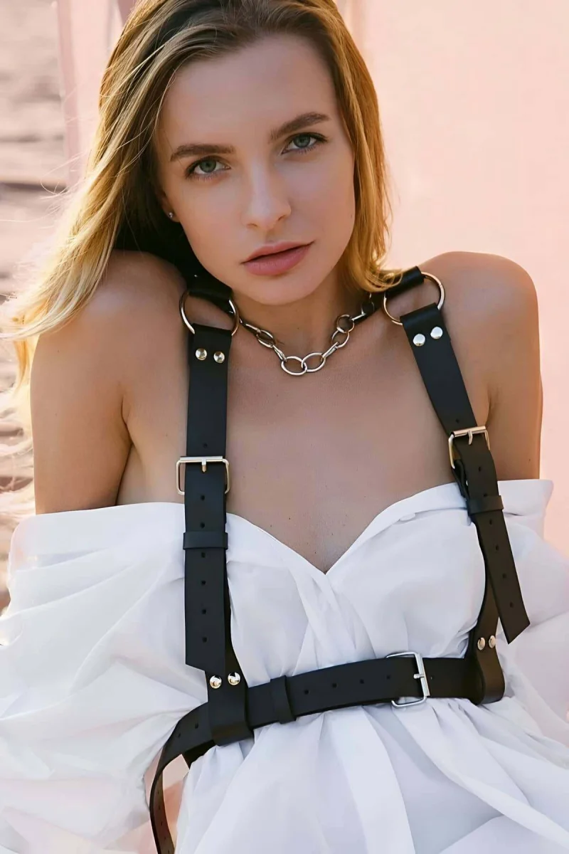 Halka Detaylı Omuzdan Askılı Ayarlanabilir Şık Deri Kemer - Brf650