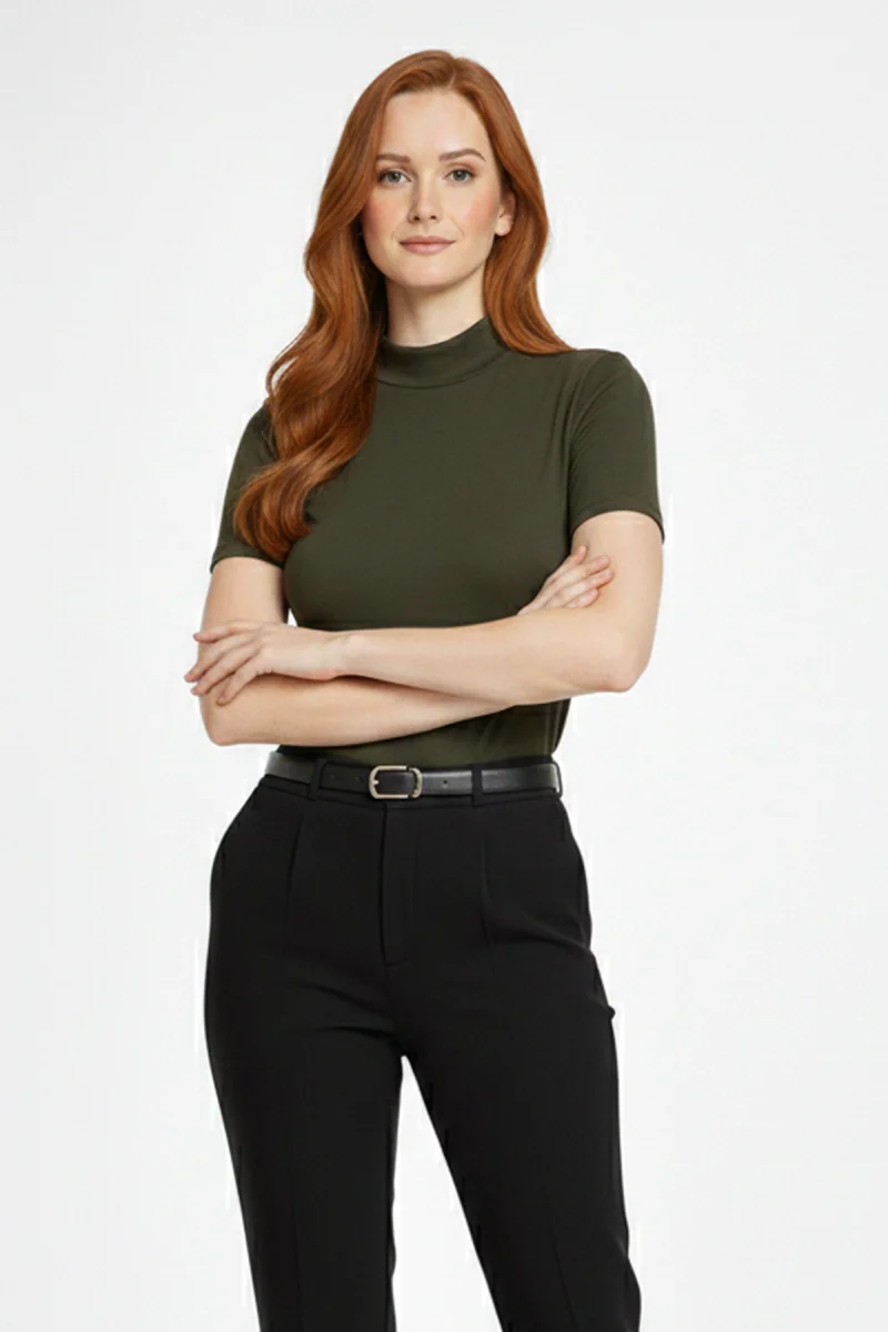 Kadın Haki Viskon  Yarım Balıkçı Yaka Kısa Kollu Kompakt Slim Fit Likralı Basic Günlük Body Bluz