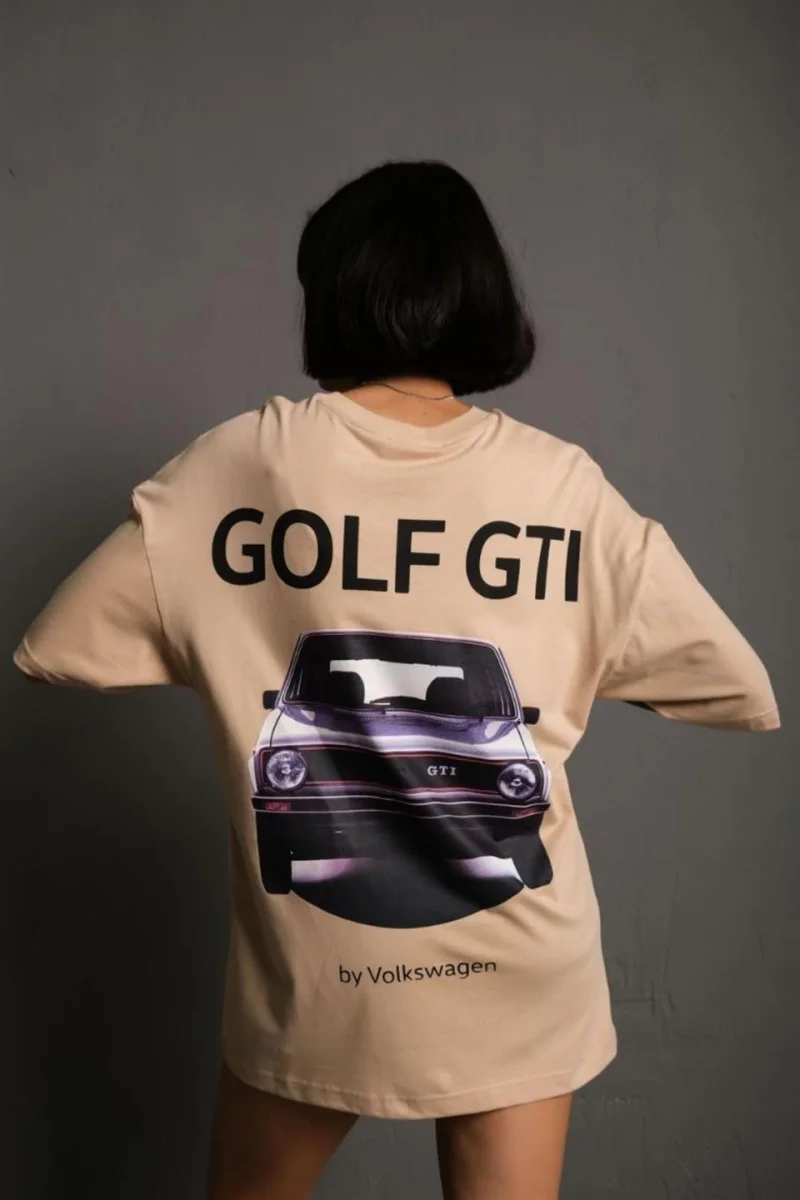 Oversize – Golf GTI Retro Araba Desenli, Ön  Arka Bej -