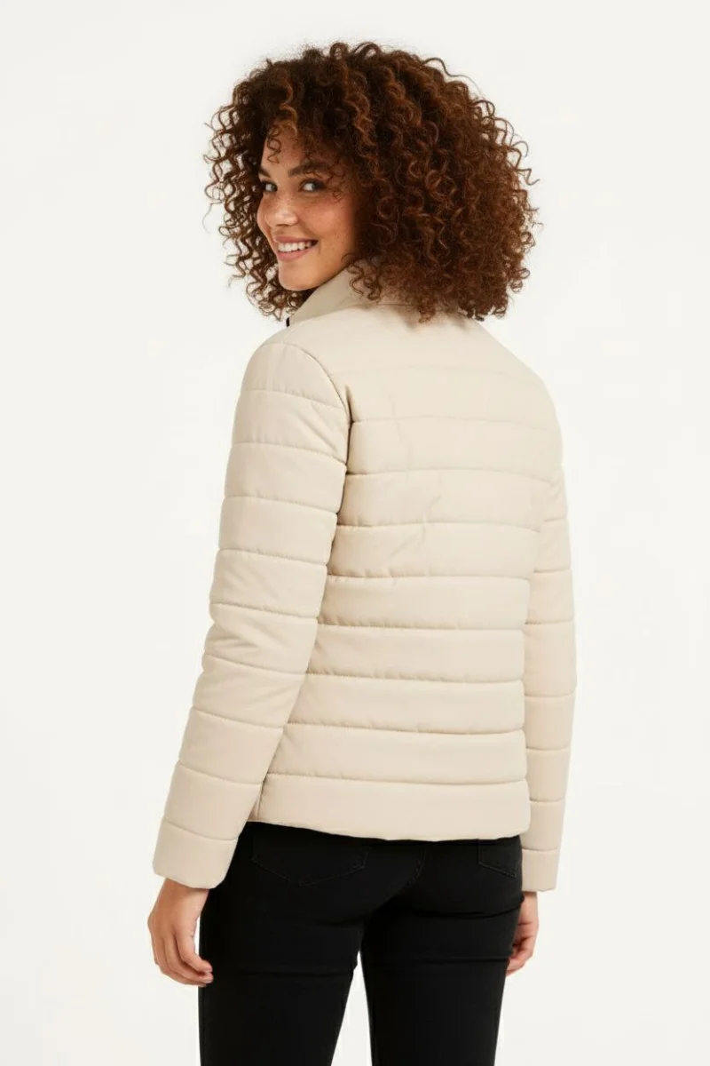 Kadın Mikro Su İtici Kapitone Baskılı Astarlı Fermuarlı Bomber Mont - Bej