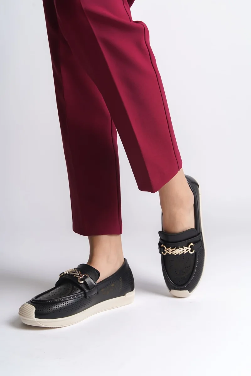 LILY Bağcıksız Ortopedik Rahat Taban Çiçek Desenli Kadın Babet Ayakkabı  CKT - Siyah