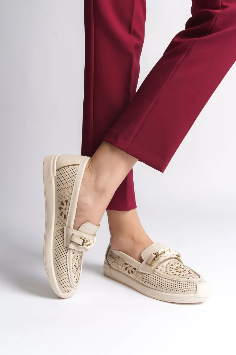 LIZY Bağcıksız Ortopedik Rahat Taban Çiçek Desenli Kadın Babet Ayakkabı  CKT - Krem