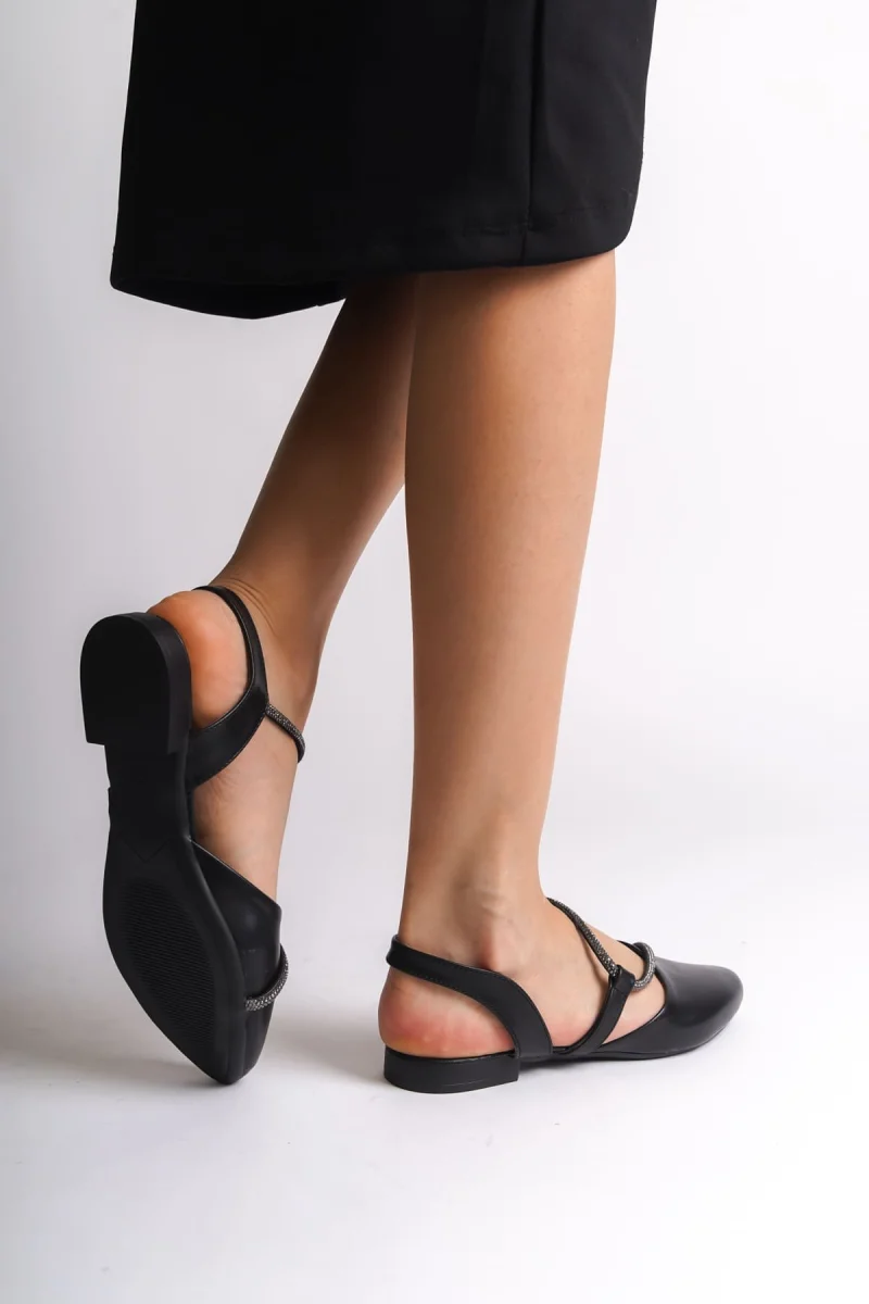 HANNAH Lastikli Ortopedik Rahat Taban Taş Detaylı Kadın Babet Ayakkabı  CST - Siyah