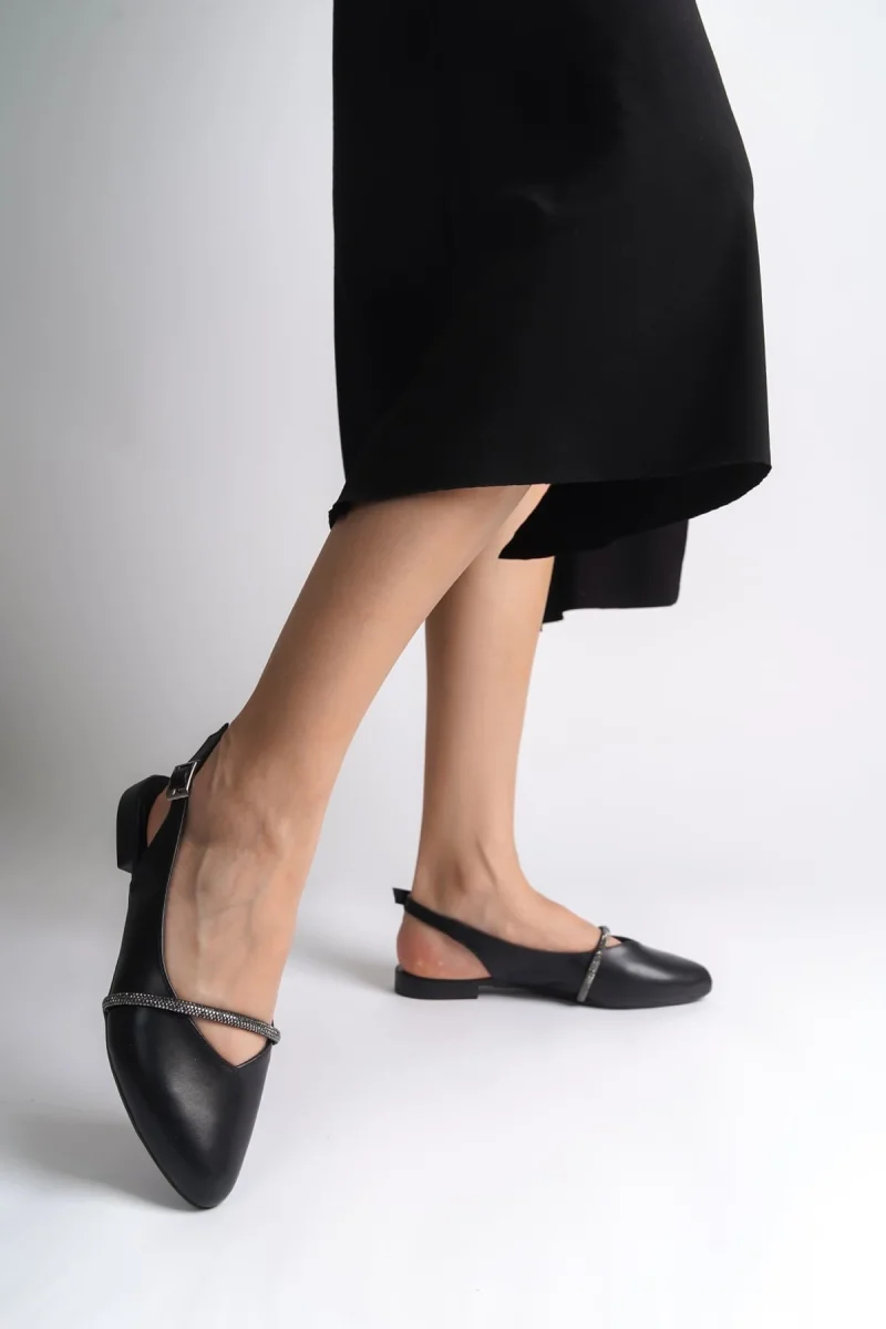 ALLISON Tokalı Ortopedik Rahat Taban Taş Detaylı Kadın Babet Ayakkabı  CST - Siyah