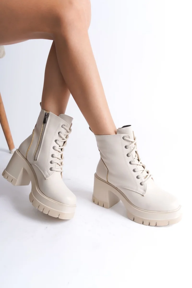 LAUREN Bağcıklı Fermuarlı Ortopedik Taban Topuklu Kadın Bot  CKT - Krem