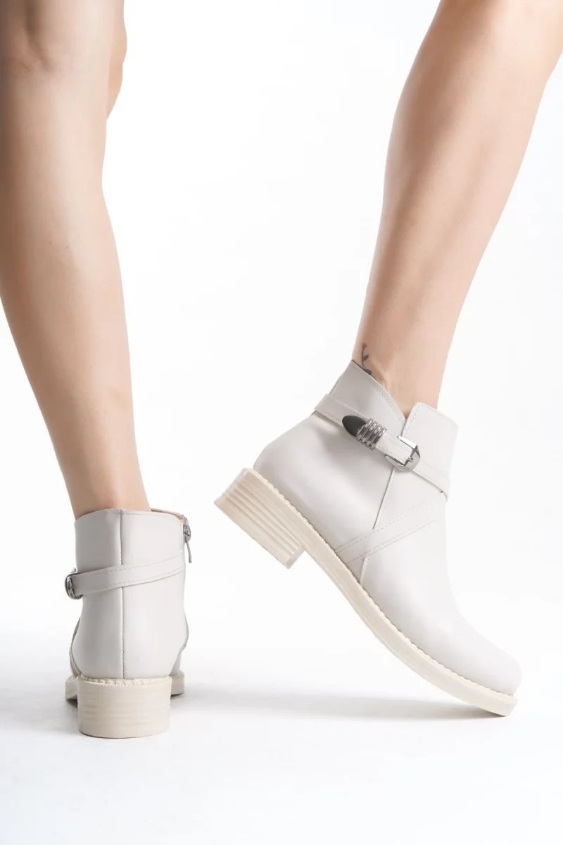 ALMILA Fermuarlı Lastikli Ortopedik Taban Topuklu Kadın Bot  CKT - Krem