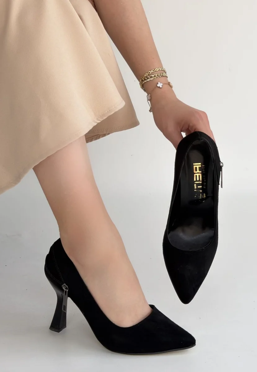 Retta Siyah Süet Topuklu Ayakkabı