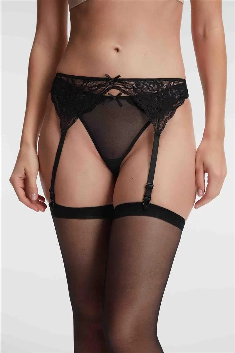 Dantelli Jartiyer String Ve Çorap 3'lü Takım