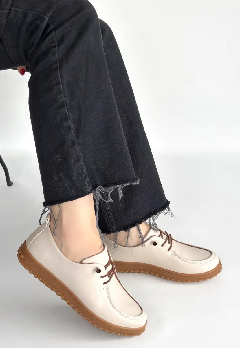 Guot Bej Cilt Bağcıklı Babet Ayakkabı