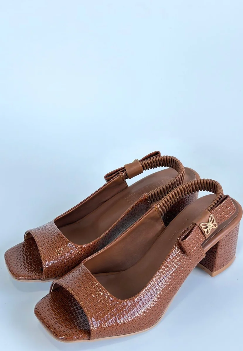 Alessi Kahve Rugan Topuklu Ayakkabı