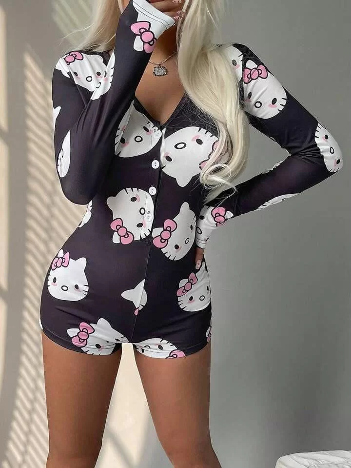 Pamuklu Siyah Hello Kitty Desenli Düğmeli Uzun Kol Tulum Pijama