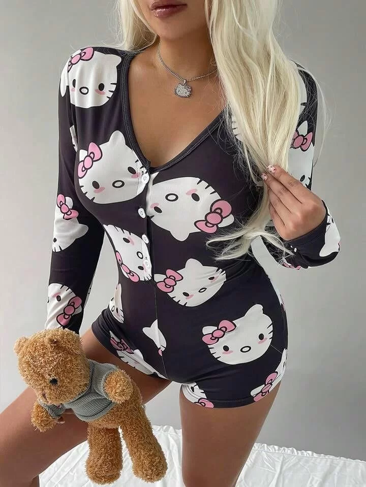 Pamuklu Siyah Hello Kitty Desenli Düğmeli Uzun Kol Tulum Pijama