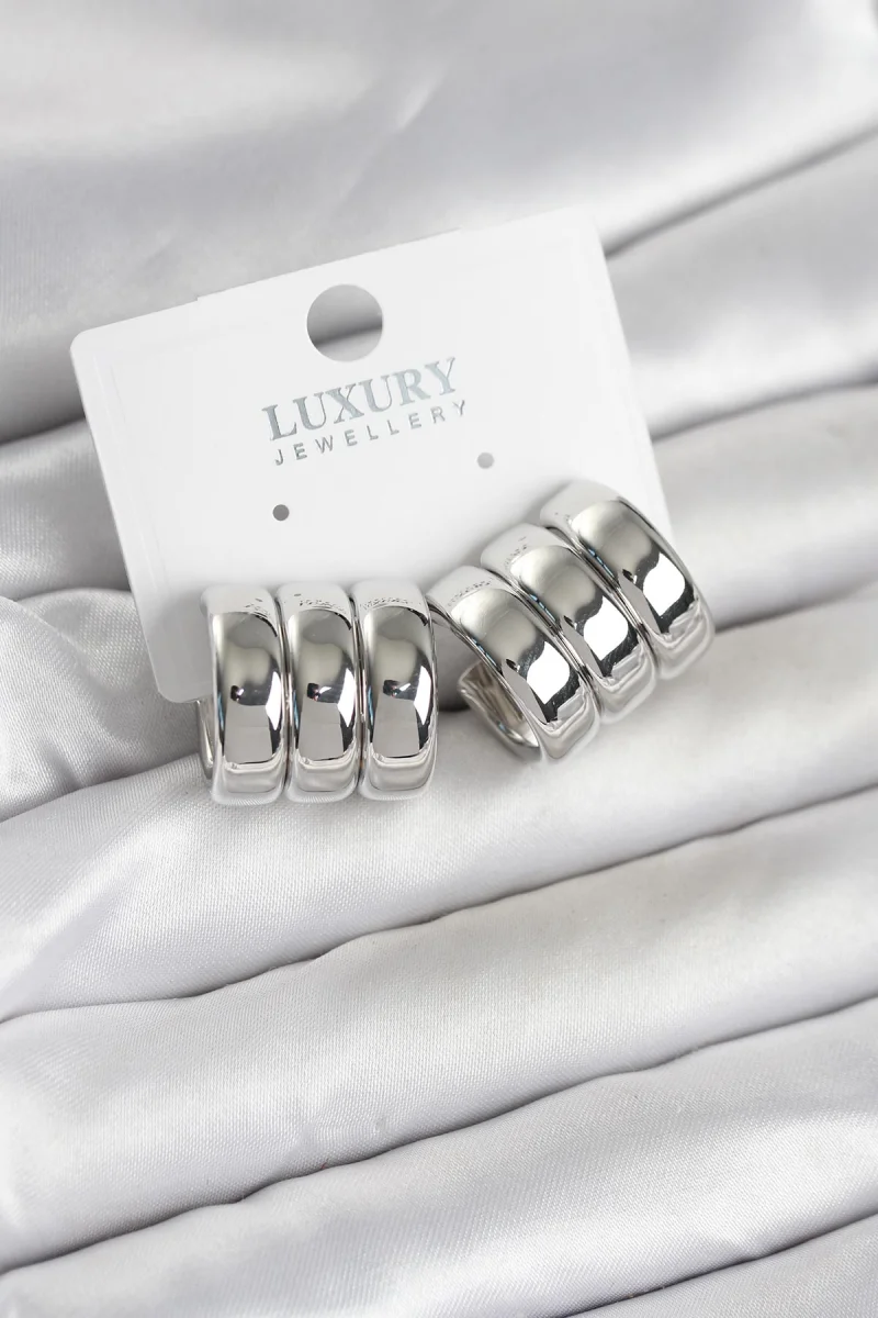 Pirinç Gümüş Renk Üçlü Görünüm Kadın Küpe