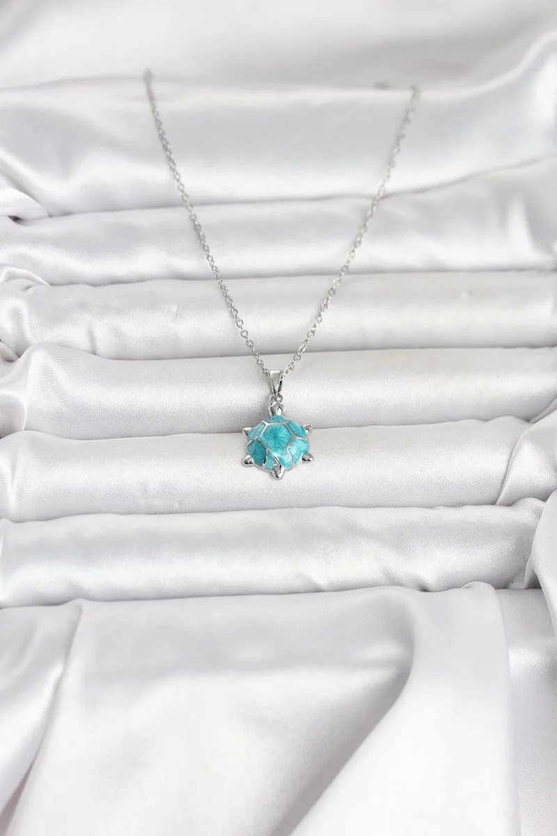 316L Çelik Zincir Gümüş Renk Kaplumbağa Model Kadın Kolye