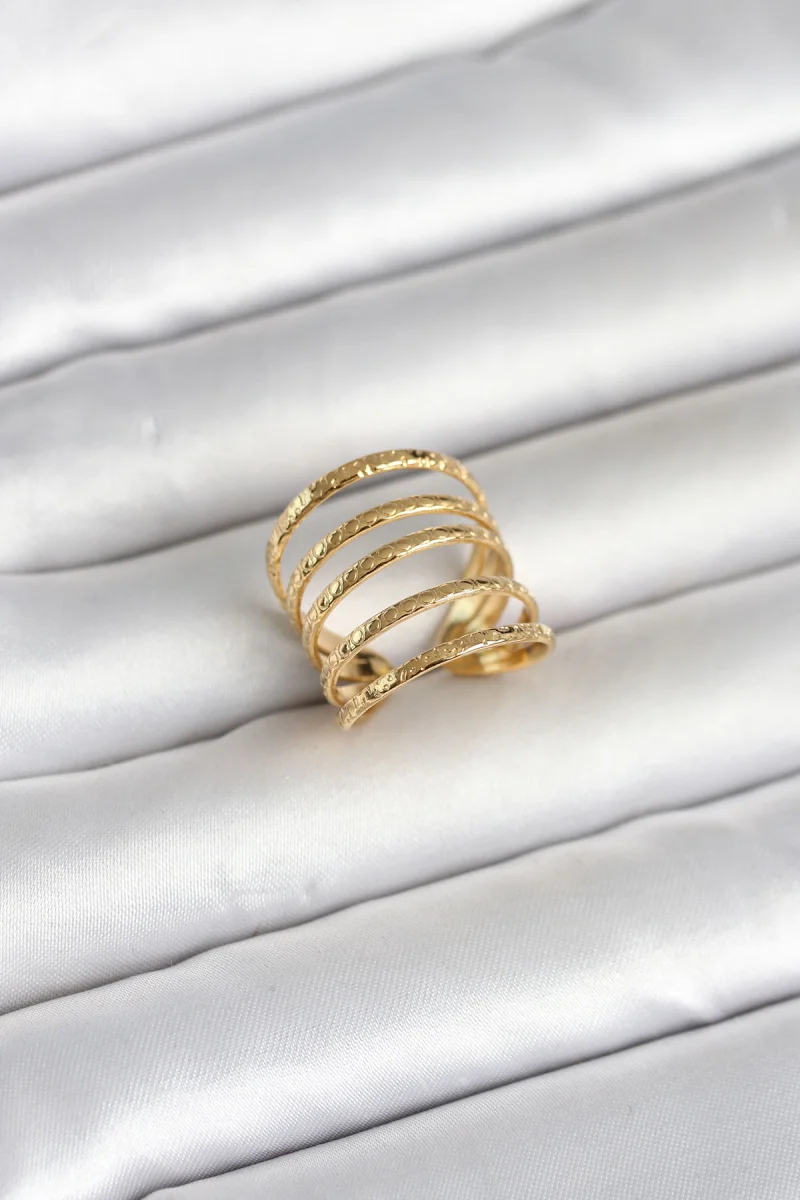 316L Çelik Gold Renk Sıralı Model Kadın Yüzük